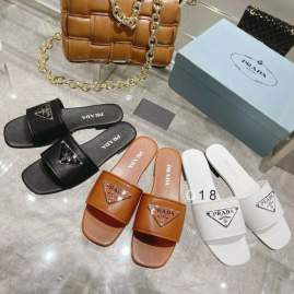 Picture of Prada Slippers _SKUPradasz35-39X0110189